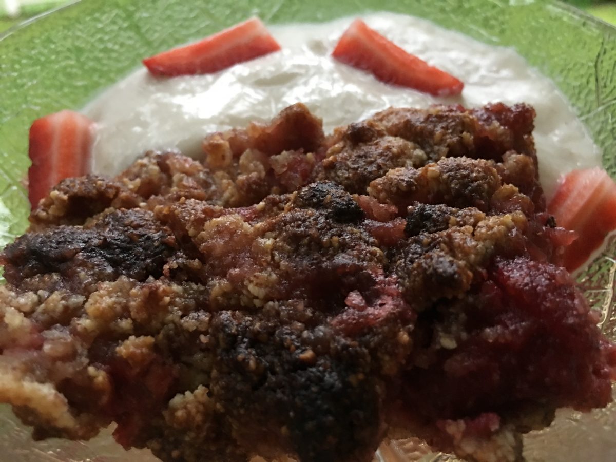 STRAWBERRY CRUMBLE