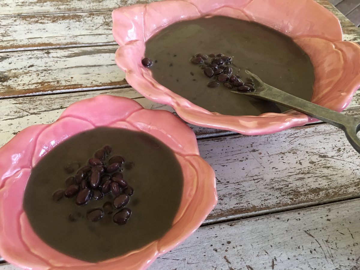THAI BLACK BEANS IN COCONUT CREAM DESERT