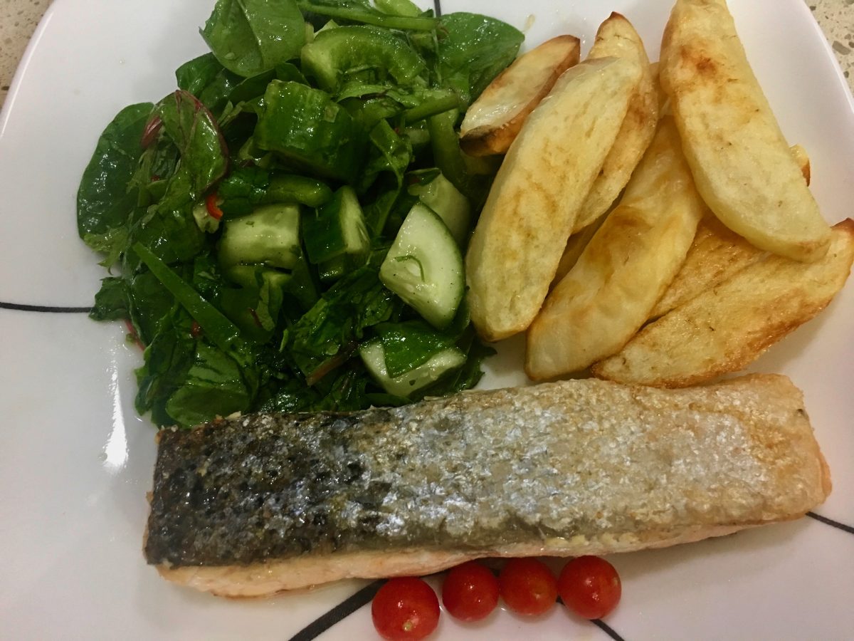 SALMON WITH CHILLI AND CORIANDER SALAD