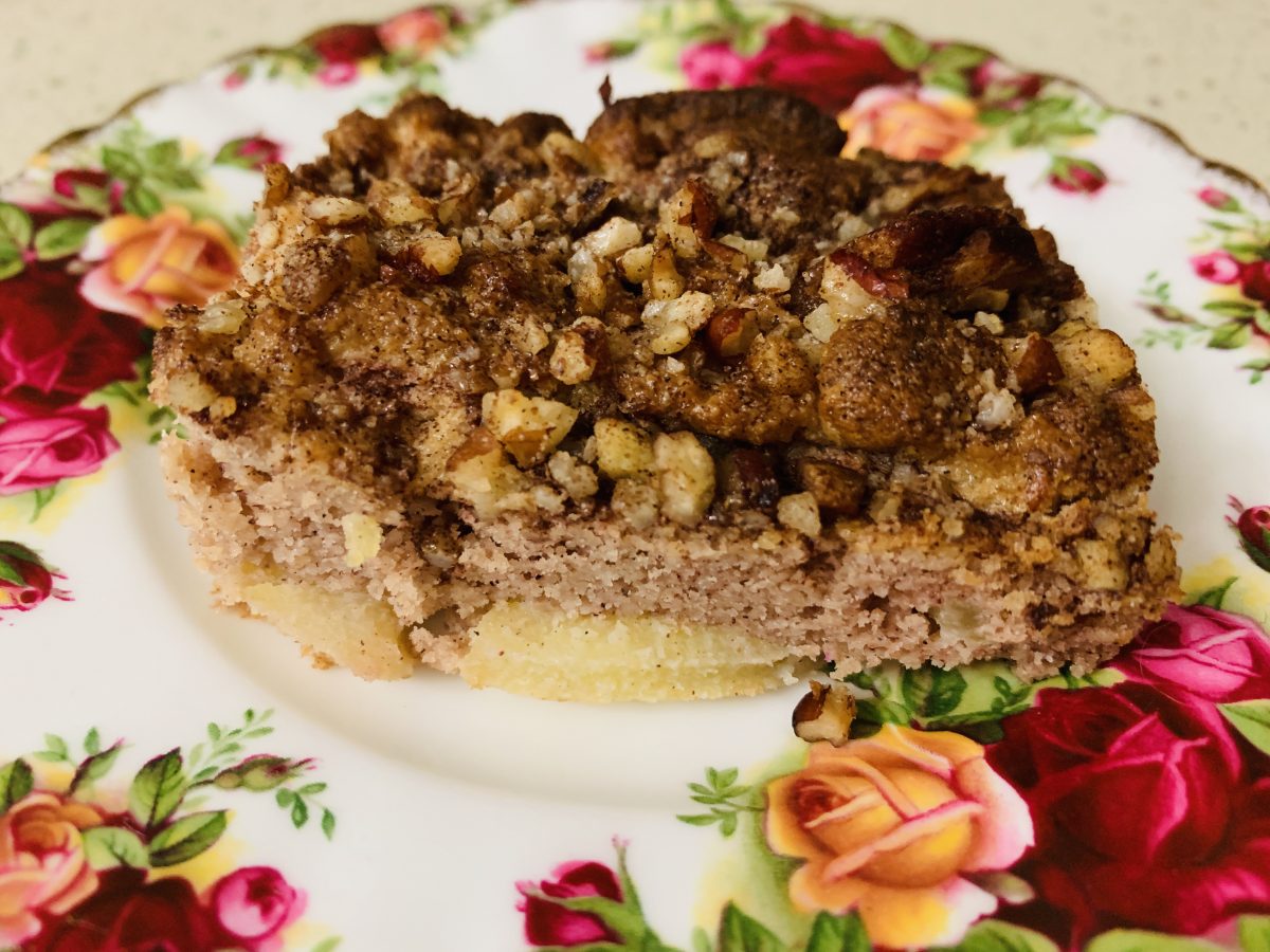 APPLE AND PECAN SLICE