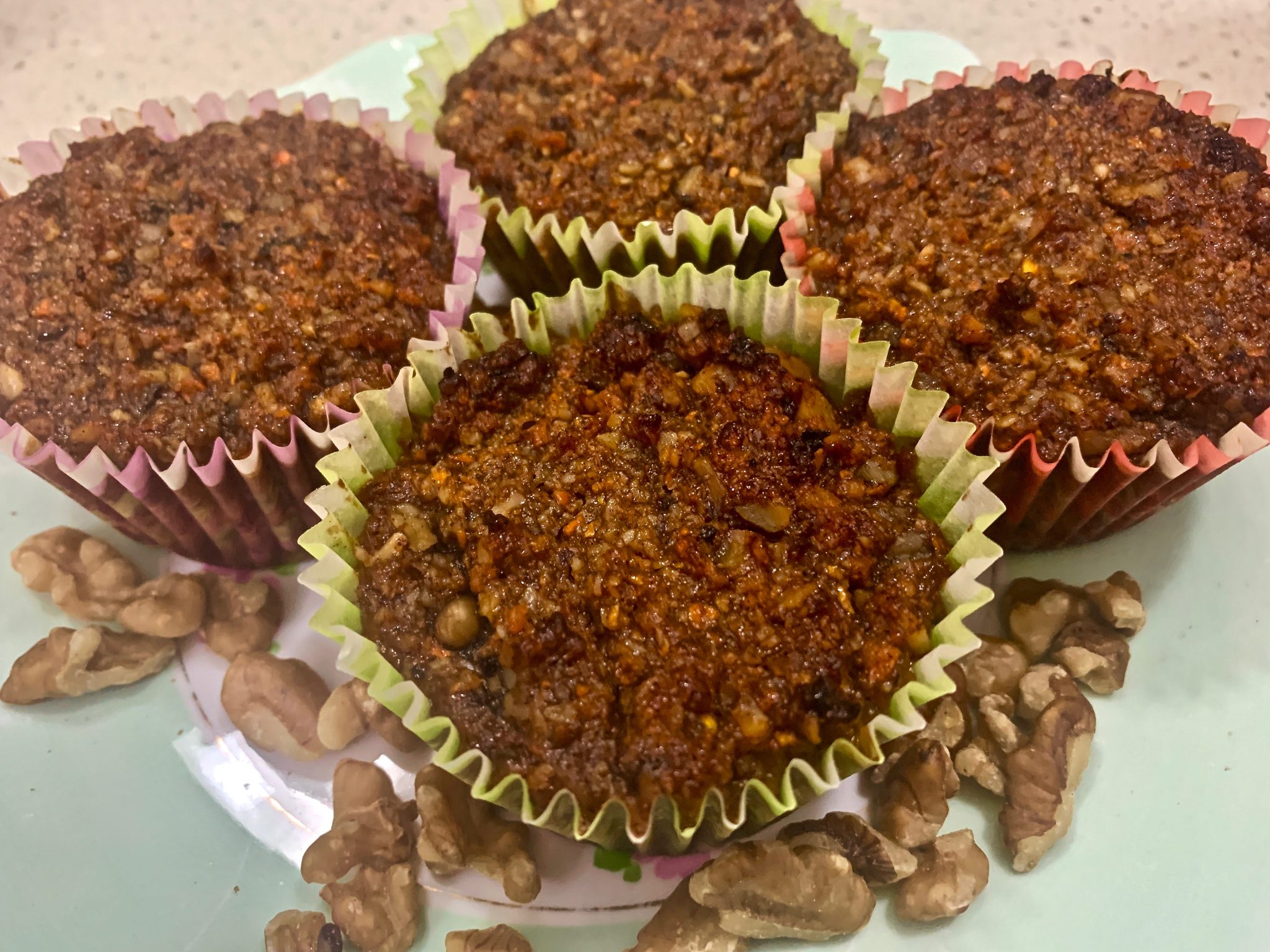 CARROT AND WALNUT CUPCAKES