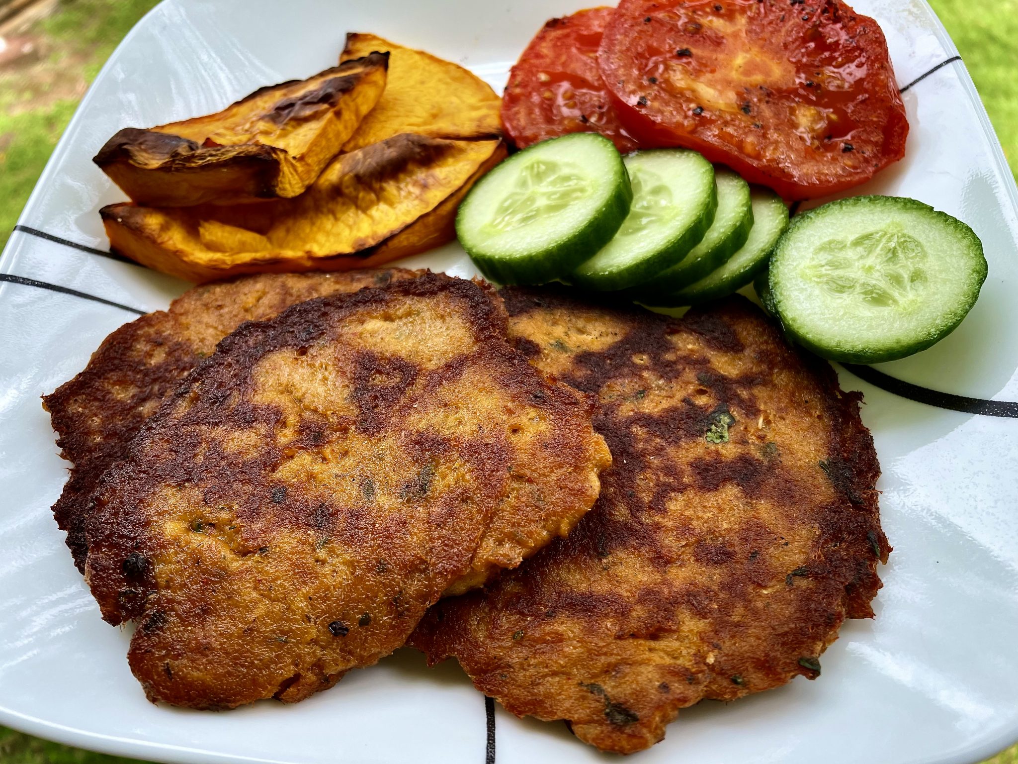 THAI SALMON FISHCAKES