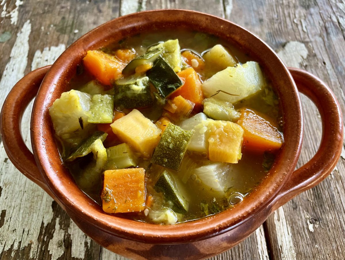 ZUCCHINI AND ROOT VEGETABLE SOUP