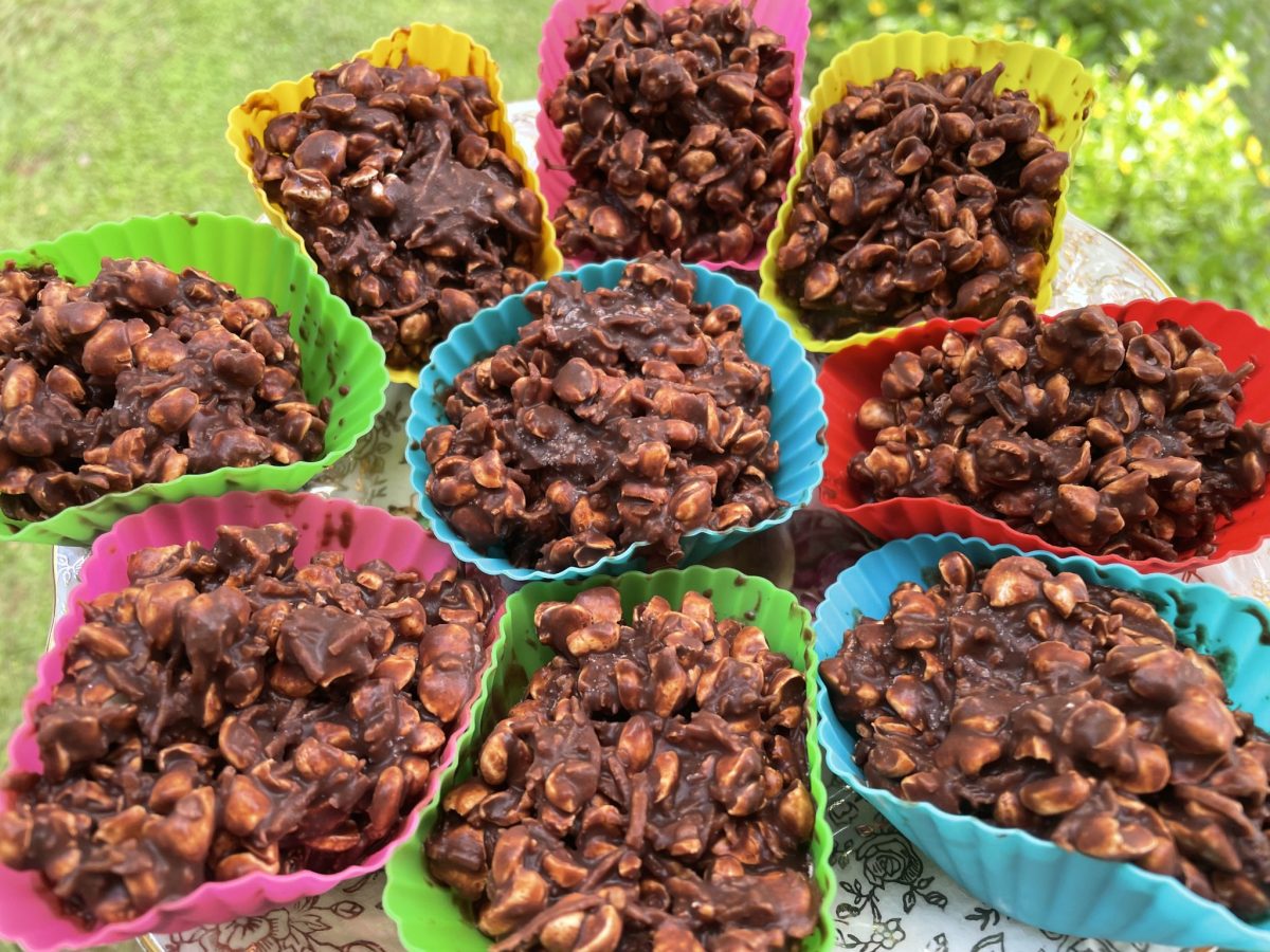 CHOCOLATE CRACKLES
