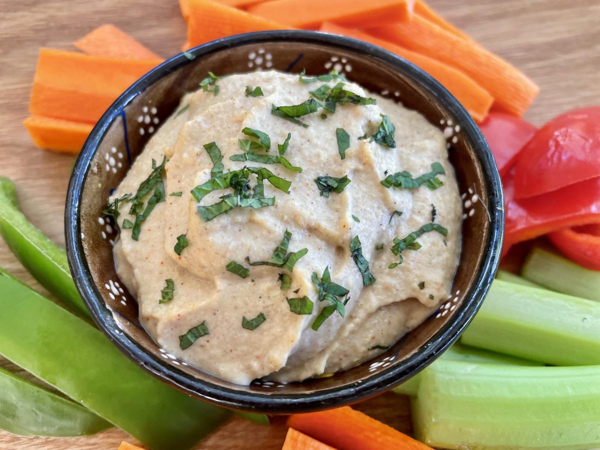 LUPIN FLAKES HUMMUS