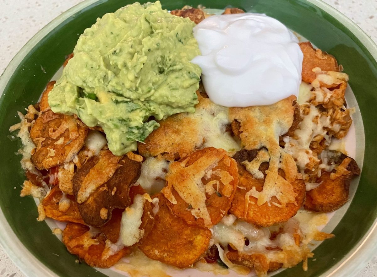 CHICKEN NACHOS