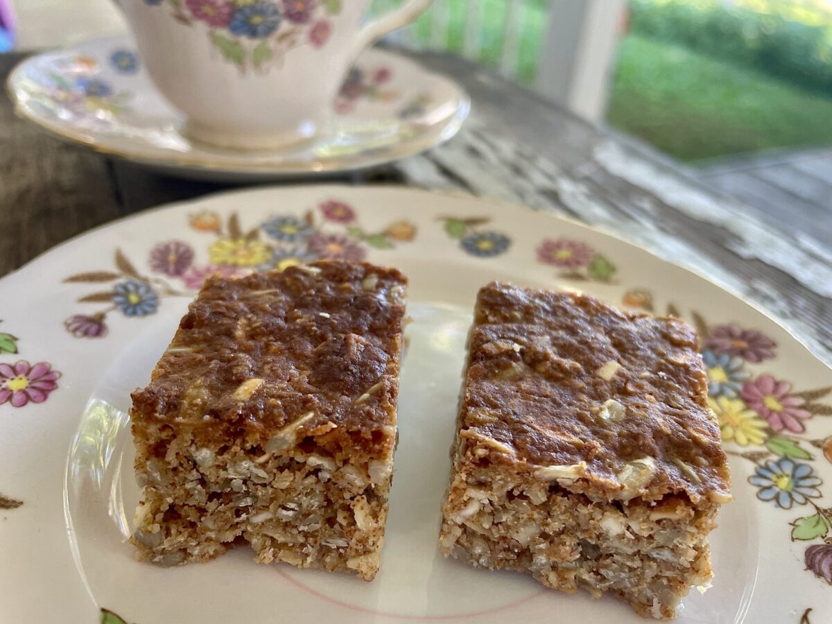 OAT FREE ANZAC SLICE